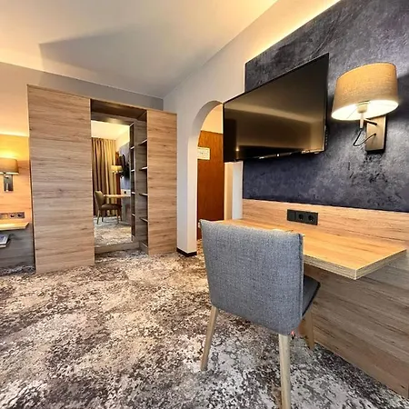 Ξενοδοχείο Appartment-Hotel-Hoelzl Grünwald