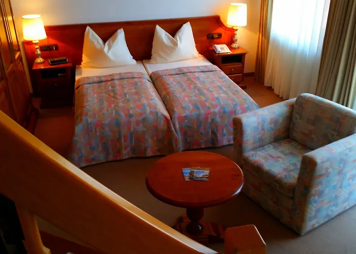 Ξενοδοχείο Appartment-Hotel-Hoelzl 3*