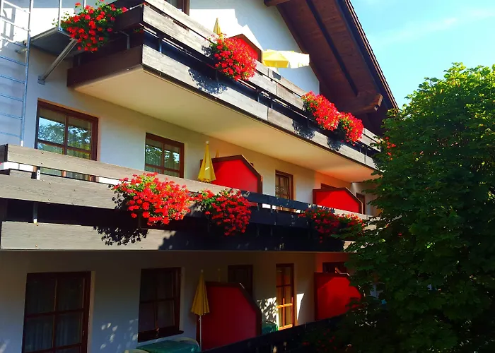Appartment-hotel-hoelzl Отель 3*