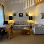 فندق Appartment-hotel-hoelzl