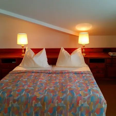 Appartment-hotel-hoelzl Grünwald