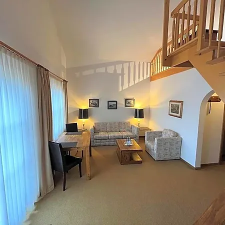 Отель Appartment-hotel-hoelzl