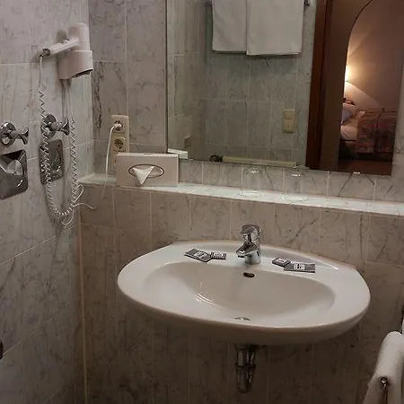 Appartment-hotel-hölzl Hotel 3*
